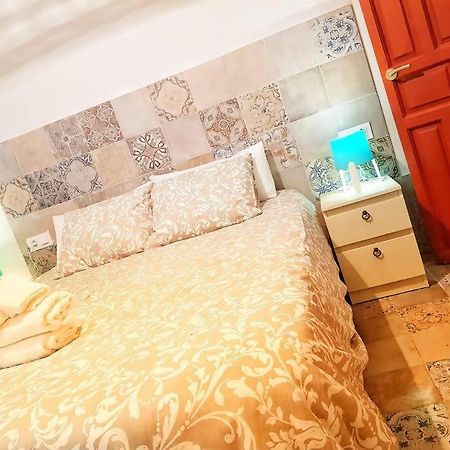 B Reform Netflix Parking Segun Disponibilidad Apartment เซบีญา ภายนอก รูปภาพ